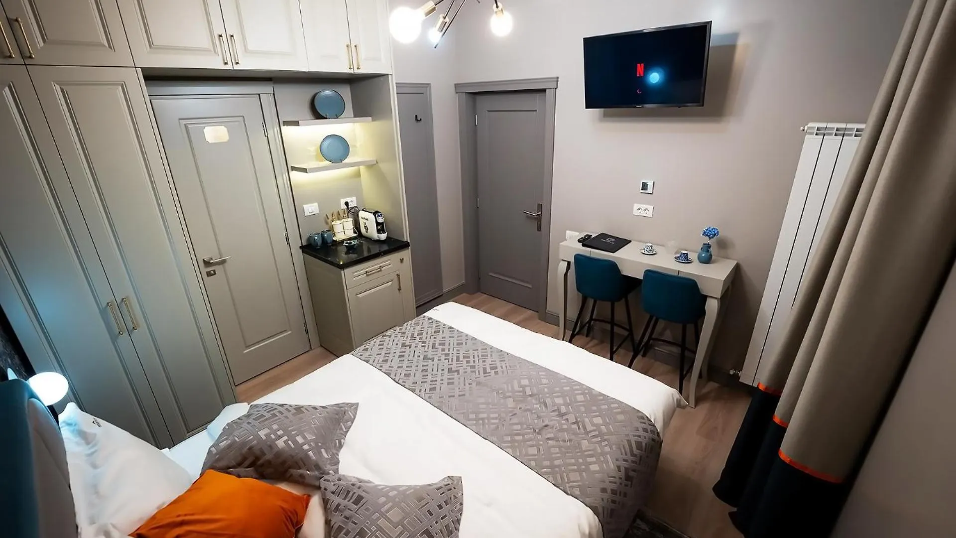 Hotel Tempus à Bucarest 0*,  Roumanie